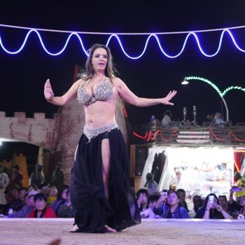 Belly Dance desert safari